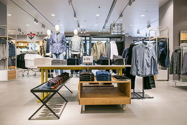 H&M邢臺店盛大開業 國際時尚新風尚助力邢臺消費升級