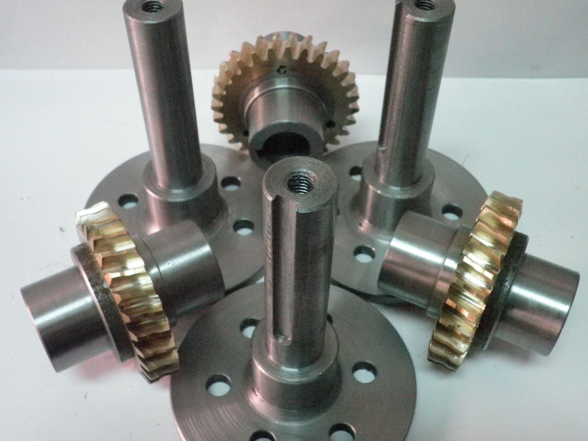 機(jī)械加工產(chǎn)業(yè)鏈 從車床銑床到五金模具配件的綜合解析